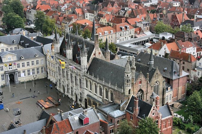 Private 3-Hour Walking Tour of Bruges With Official Tour Guide