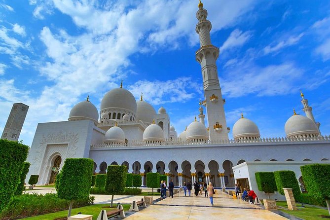 Private Abu Dhabi Full-Day Tour From Dubai - Good To Know