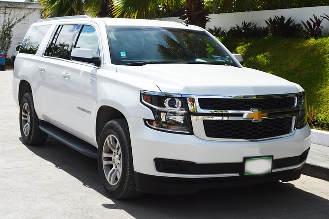 Private Arrival Luxury Transfer: San Jose International Airport to Hotels (1 - 5)