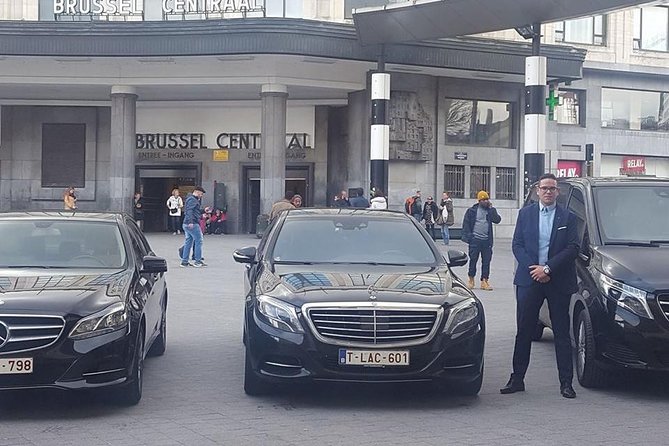 Private Arrival Transfer From Antwerp to Brussels by Luxury Car