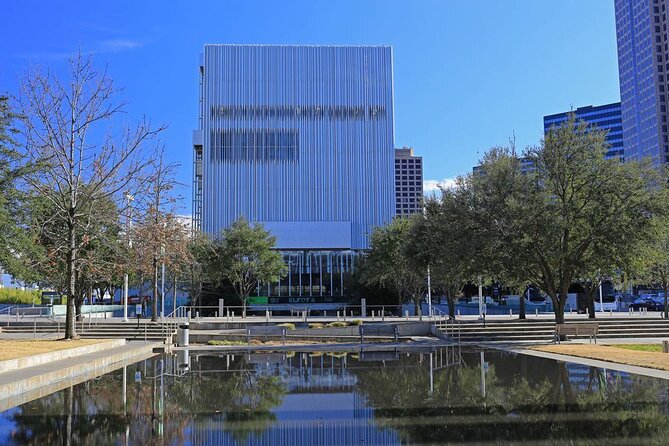 Private Best of Dallas Sightseeing Bus Tour