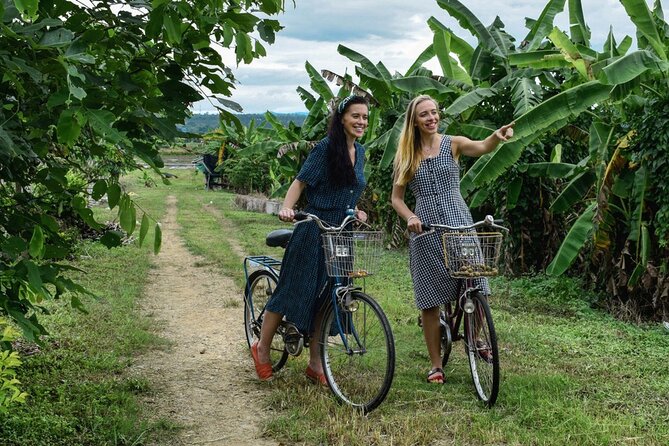 Private Bicycle Tour to Chiang Mai and Thai Cooking Class - Good To Know