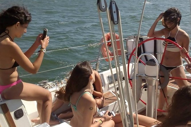 PRIVATE BOAT TOUR Lisbon