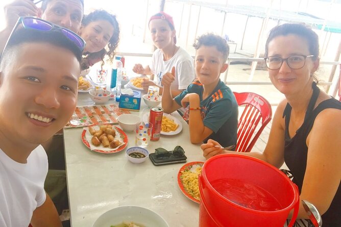 Private Car From Hoi An To Hue With A Sightseeing Tour - Private Car Options