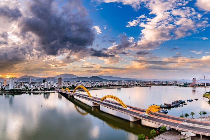 Private Car From Hue to Hoi an (Basic English Speaking Driver)
