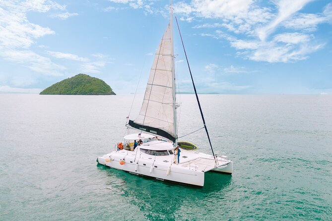 Private Catamaran Sailing With Photography in Phuket