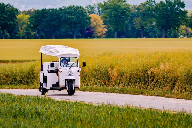 Private Circuit Biopark Animals Geneva in a 100% Electric Tuk Tuk - Good To Know