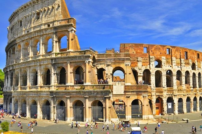 Private Colosseum Tour With Roman Forum and Palatine Hill