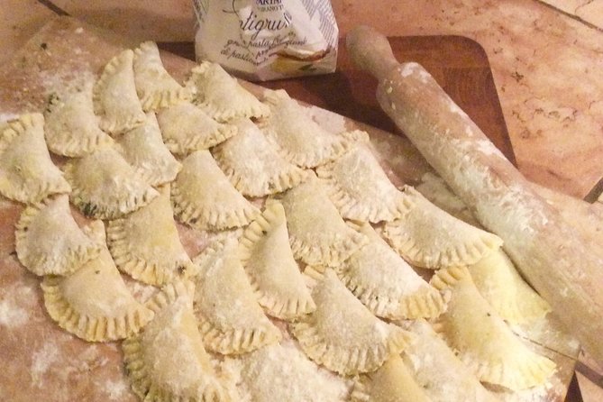 Private Cooking Class in a Florentine Villa With Transfer - Good To Know