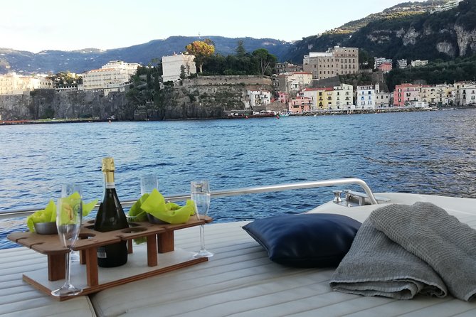 Private Cruise Around Capri - Yacht 50