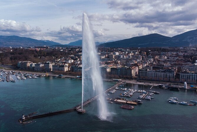 Private Custom Tour With a Local Guide Geneva