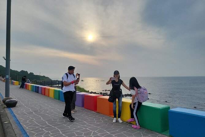 Private Day Tour East & South & West of Place in Jeju Island