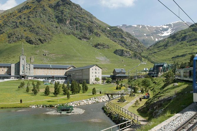 Private Day Tour to Vall De Núria and Camprodón From Barcelona - Good To Know