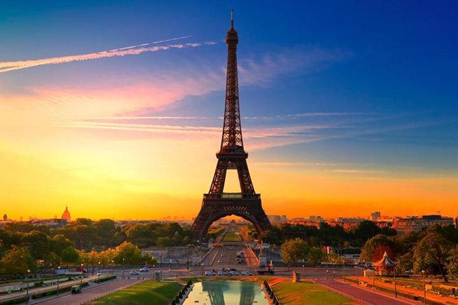 Private Departure Transfer From Disneyland to Charles De Gaulle Airport