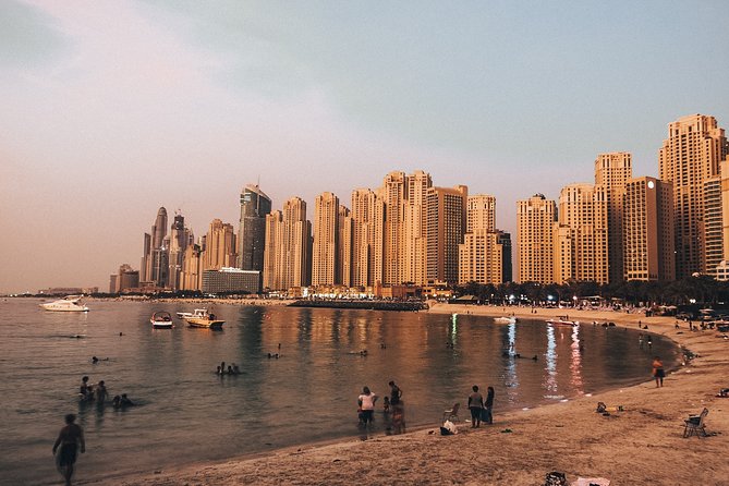 Private Dubai Night Tour: Top Attractions Magically Lit Up at Night - Mesmerizing Dubai Fountain Show