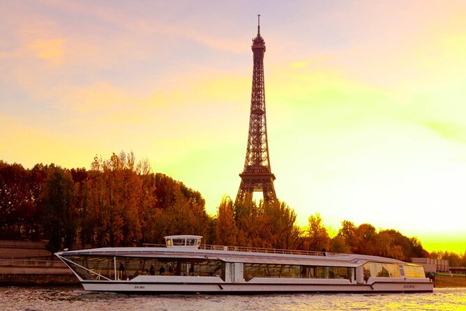 Private Eiffel Summit and Cruise Tour - Summit Experience