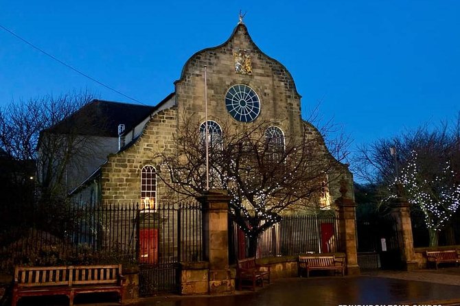 Private Evening Royal Mile Walking Tour - Experience Edinburghs Old Town at Night
