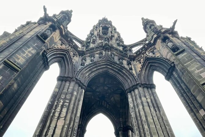 Private Executive Edinburgh Airport Transfers to Edinburgh City - Inclusions and Pickup Details