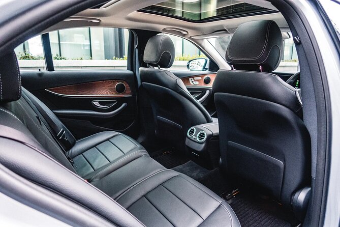 Private Executive Transfer From Royal Troon to Edinburgh - Inclusions and Amenities