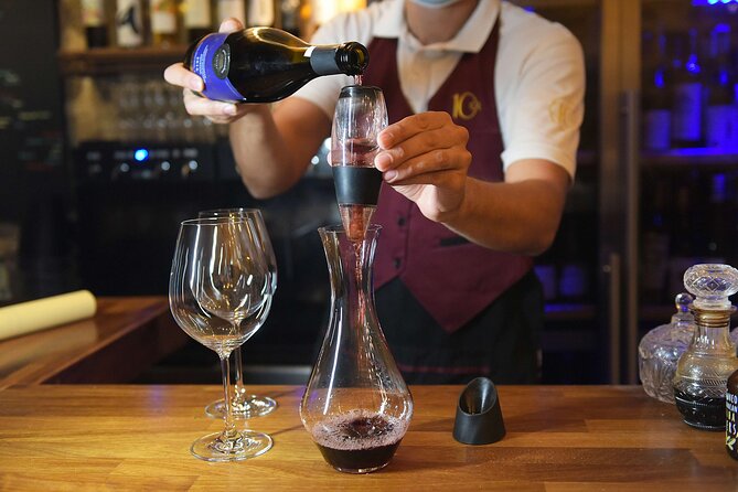 Private Food and Wine Experience With a Sommelier