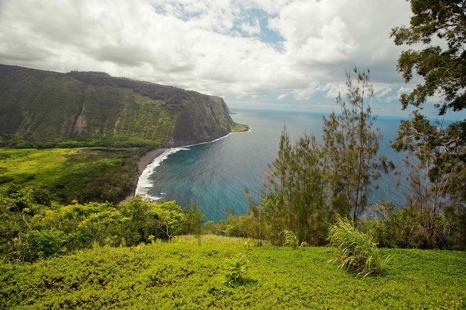 Private Full-Day Hamakua Coast and Sugar Tour From Kailua-Kona