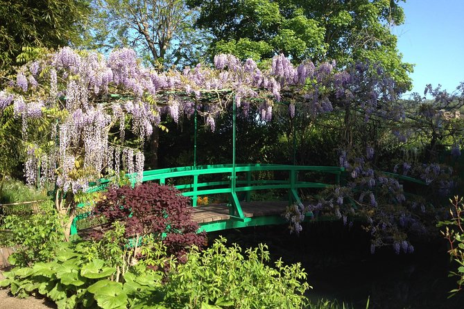 Private Giverny Tour for 5-7 Persons, Pick up & Drop Incl - Cancellation Policy