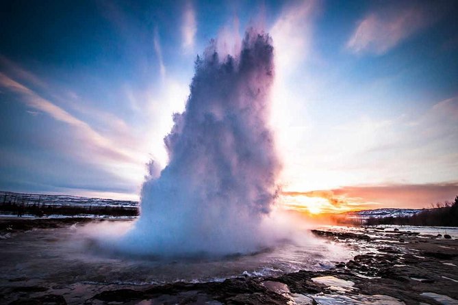 Private Golden Circle in Luxury Benz, Best Price for Groups - Good To Know