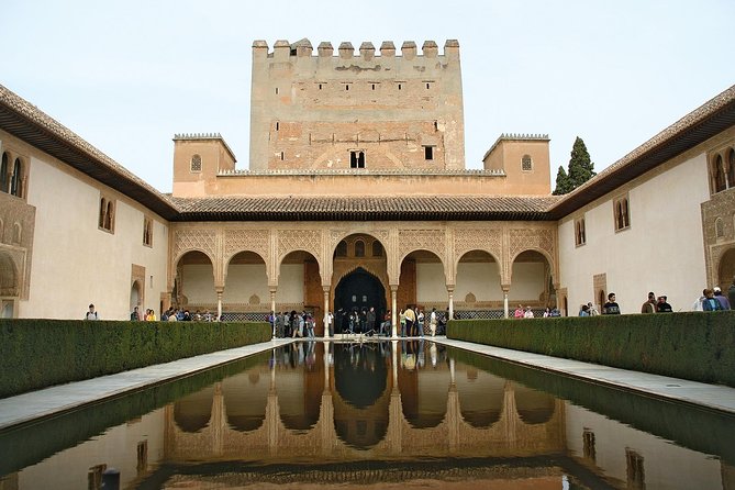 Private Granada Alhambra Tour From Seville - Pickup and Meeting Point Information
