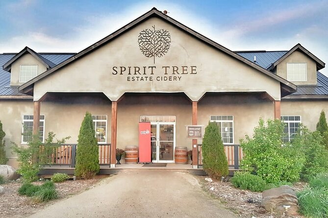 Private Greater Toronto Drivespa Tour With Lunch - Inclusions