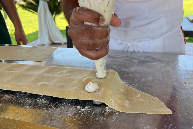 Private Guided Tour and Cooking Class in the Countryside