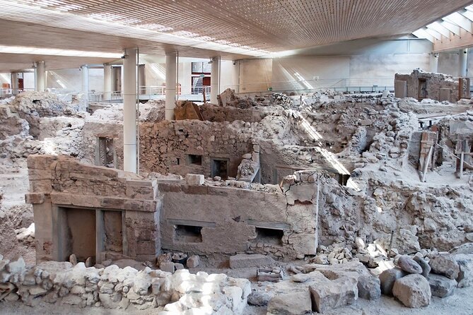 Private Guided Tour of Prehistoric Akrotiri