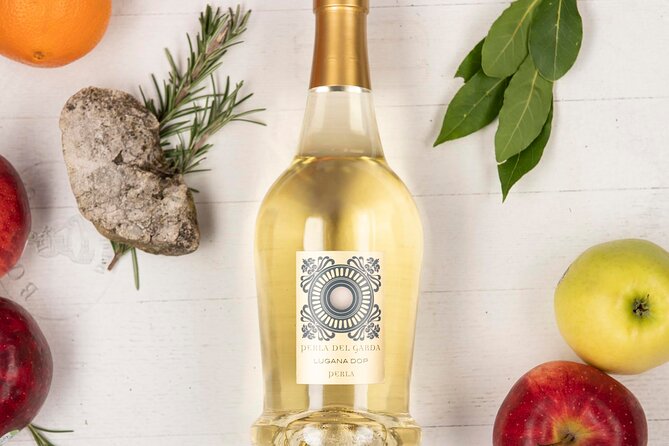 Private Guided Tour With Lugana D.O.P. Wines Tasting in Lonato Del Garda