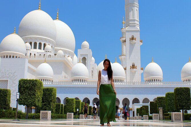 Private Guided Walking Tour of Abu Dhabi Highlights - Tour Overview