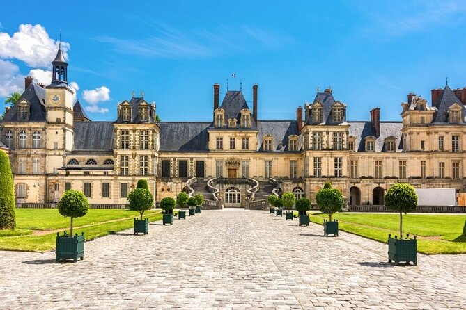 Private Half Day Trip: Paris to Castle Fontainebleau - Good To Know