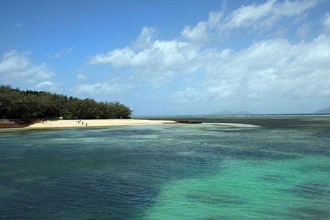 8 Best Helicopter Flights And Tours In Cairns and the Tropical North