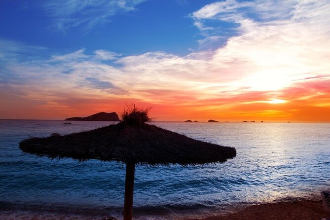 Private Hydro-Jet Snorkeling Beach and Cave Cruise Tour