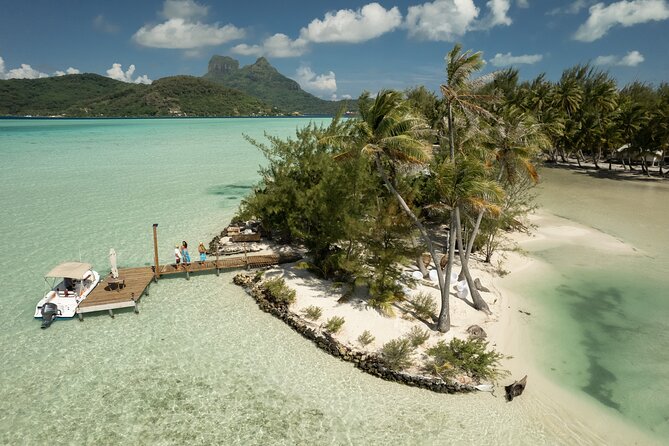 Private Island for Two to Enjoy the Quietness of Bora Bora