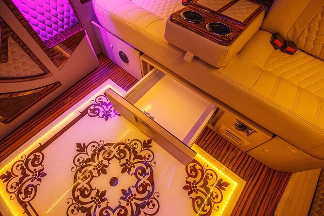 Private Istanbul Airport to Hotel Transfer - Booking Confirmation and Accessibility