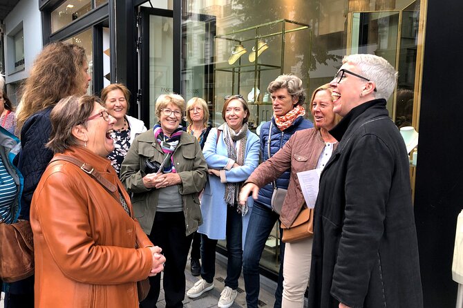 Private Jewellery Walking Tour in the Fashion District