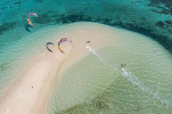 Private Kitesurf Course on a Boat - Good To Know