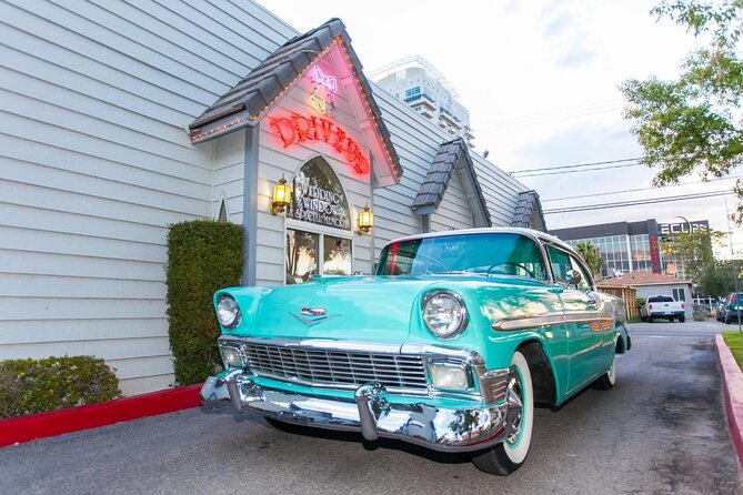 Private Las Vegas Hotel to Airport Luxury Limousine Transfer - Key Takeaways