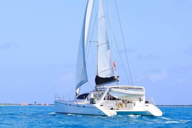 Private Luxury Catamaran Yacht. Full or Half Day Charter – Sail, Beach, Snorkel.