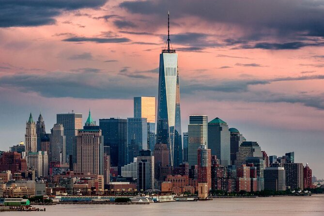 Private Luxury Daytime Boat Tour in New York City - 2 Hour