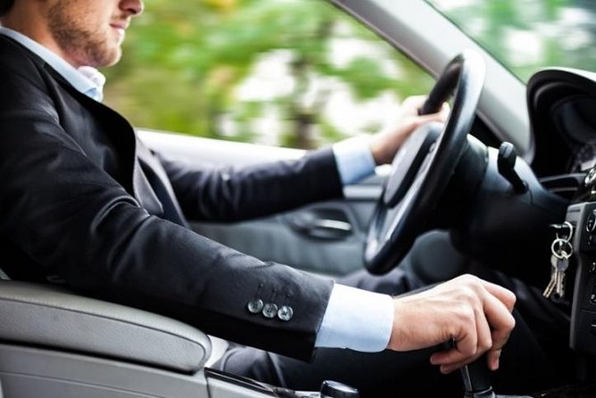 Private Luxury Transfer From Fiumicino Airport to Rome - Good To Know