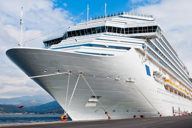 Private Malaga Transfer: Central Malaga and Costa Del Sol to Cruise Port
