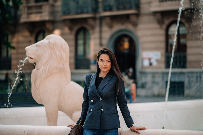 Private Photo Session in Bilbao, a Travel Memory