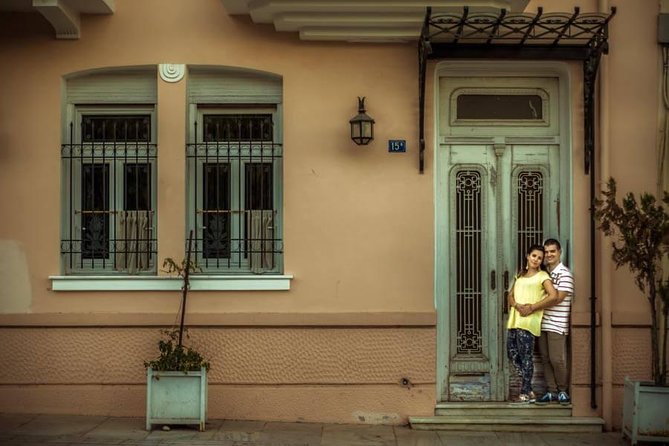 Private Photo Session With a Local Photographer in Corinth