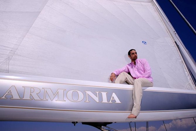 Private Photo Session With a Local Photographer in Paros - Pricing and Guarantee