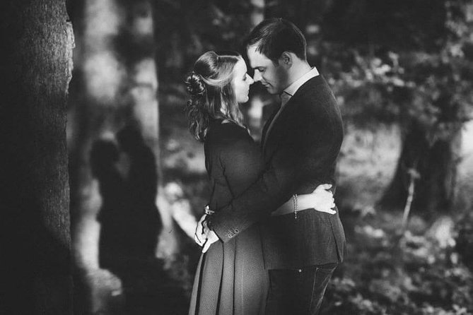 Private Photo Session With a Local Photographer in Thun - Pricing and Booking