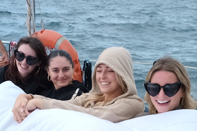 Private Sailing Tour Along the Coast of Barcelona at Sunset - Tour Highlights